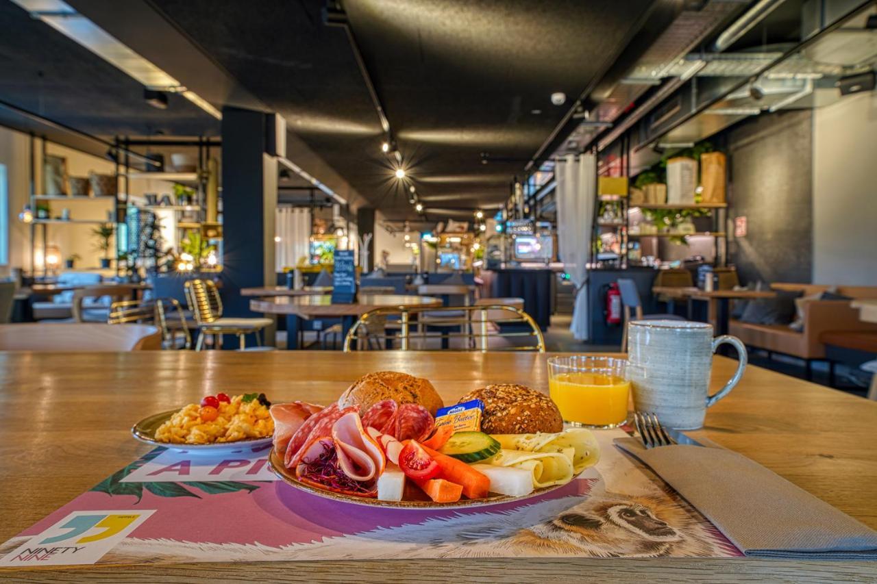 Vienna House Easy By Wyndham Augsburg Hotel Ngoại thất bức ảnh