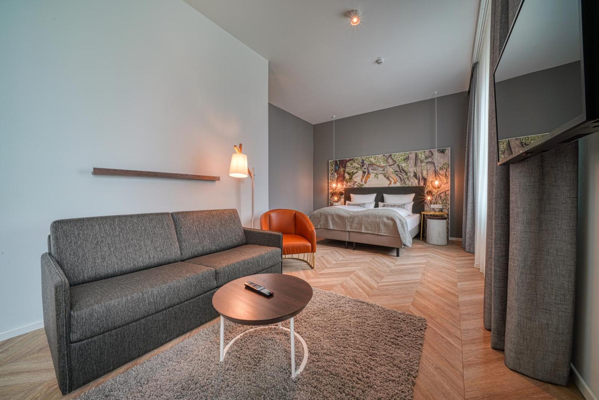 Vienna House Easy By Wyndham Augsburg Hotel Ngoại thất bức ảnh
